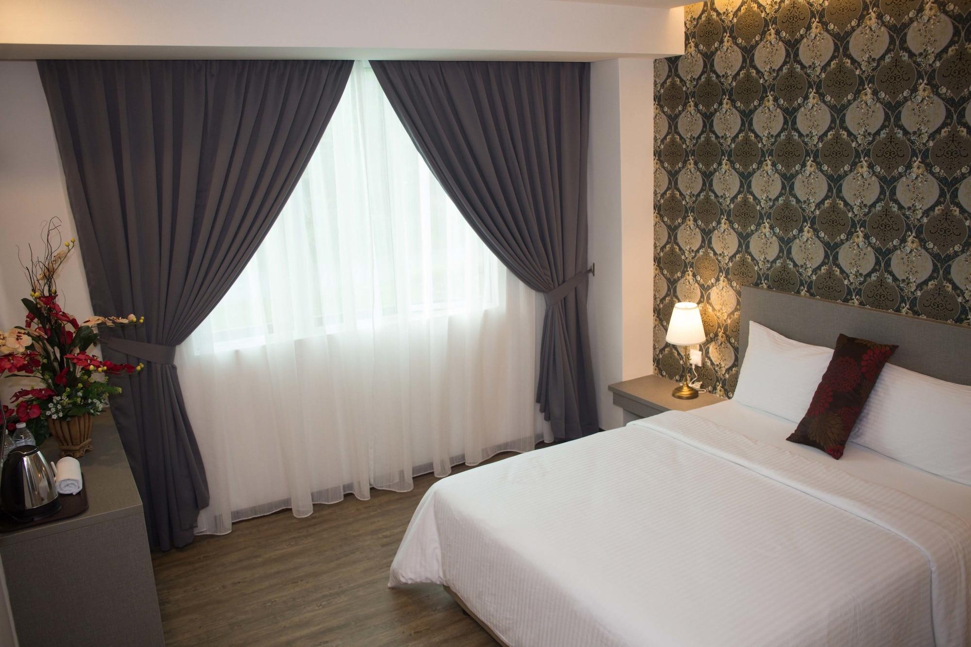 Qlassic Hotel Sepang Exterior foto