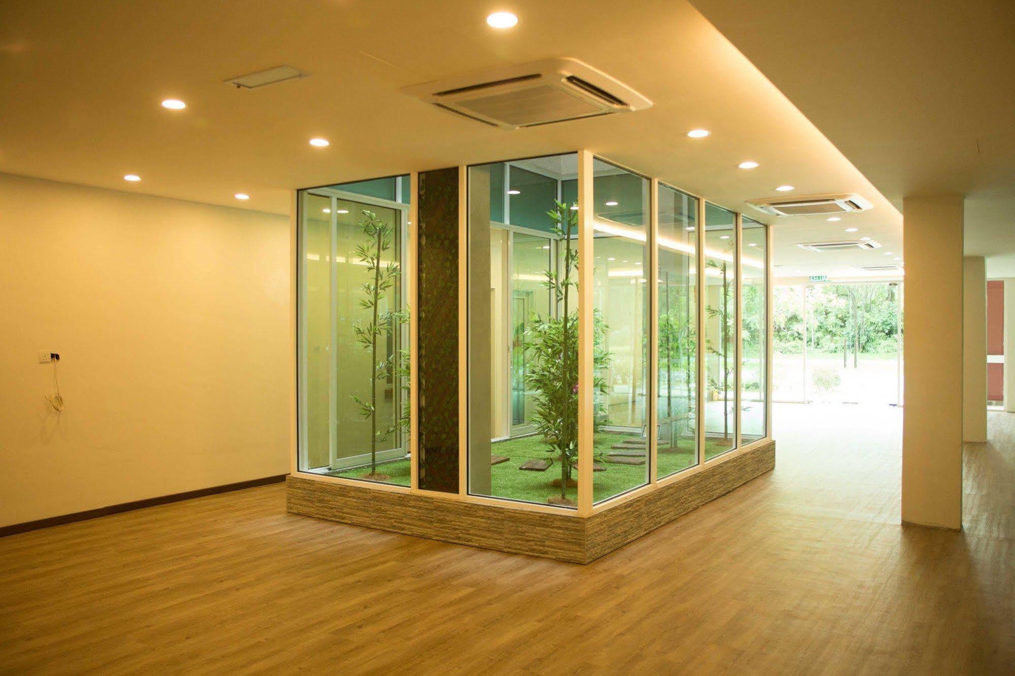 Qlassic Hotel Sepang Exterior foto